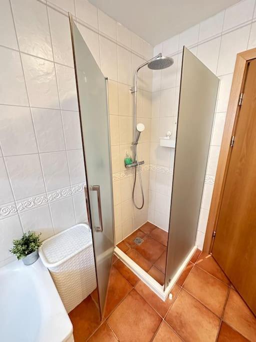 Spacious And Family Friendly Apartment In ريكيافيك المظهر الخارجي الصورة